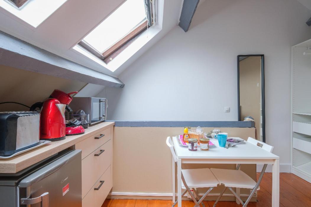 L'Escale Nemourienne Apartman Nemours Kültér fotó